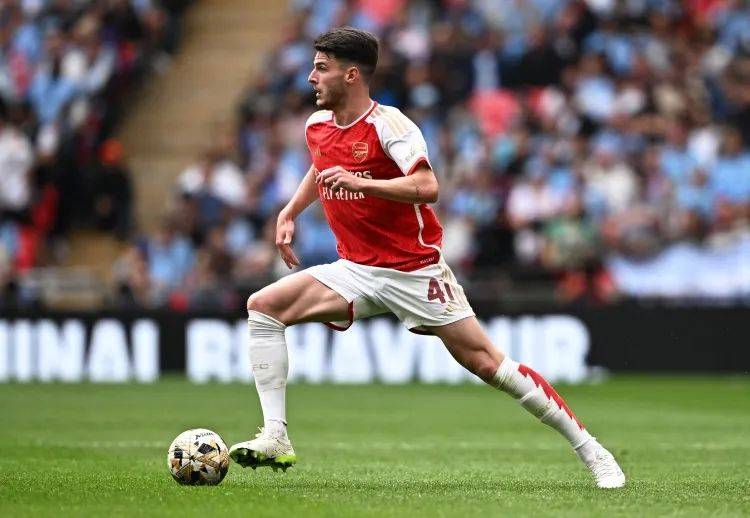 阿森纳力克纽卡！锁定欧冠资格